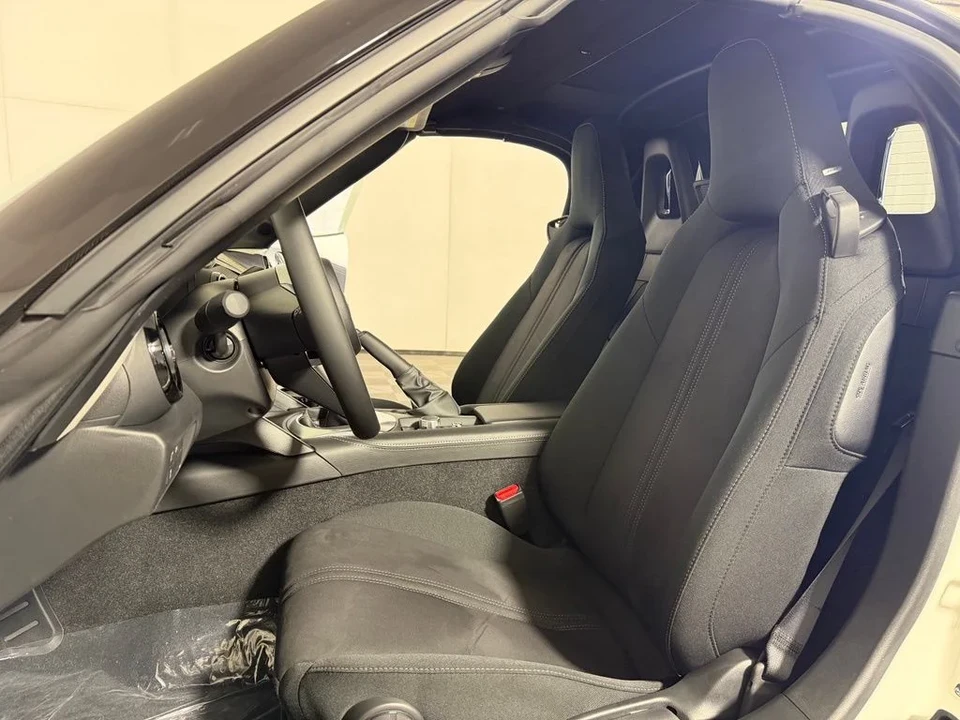 2026 Mazda ND MX-5 Miata - Image 10 of 23