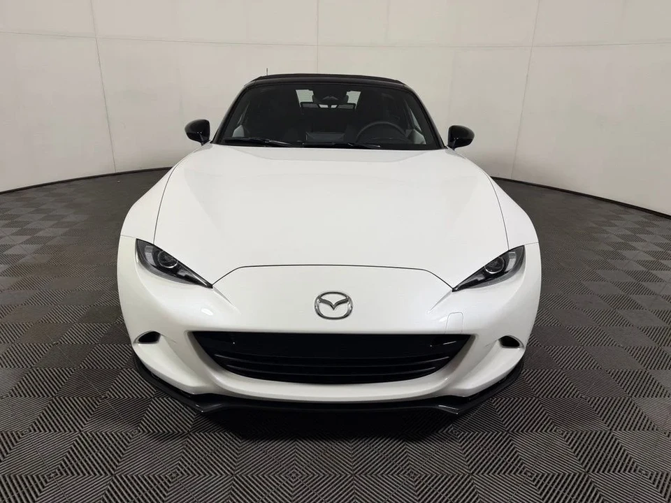 2026 Mazda ND MX-5 Miata - Image 3 of 23