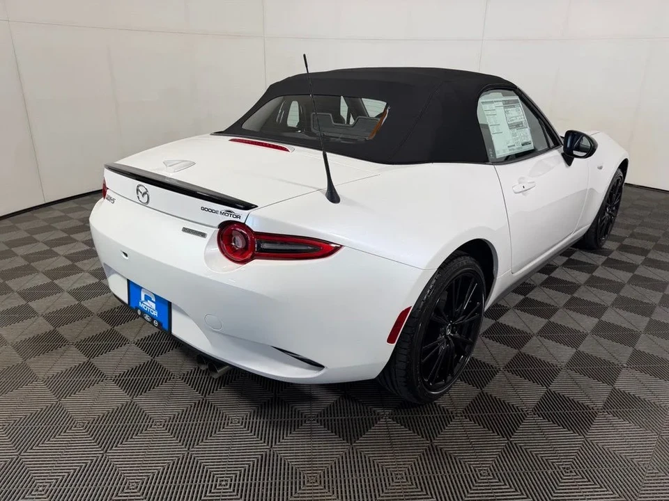 2026 Mazda ND MX-5 Miata - Image 7 of 23