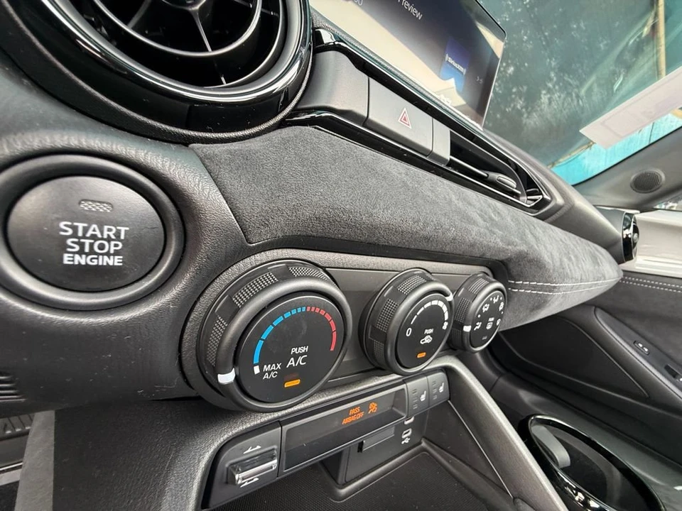 2026 Mazda ND MX-5 Miata - Image 13 of 15