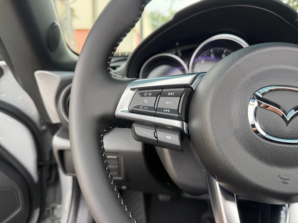 2026 Mazda ND MX-5 Miata - Image 14 of 15
