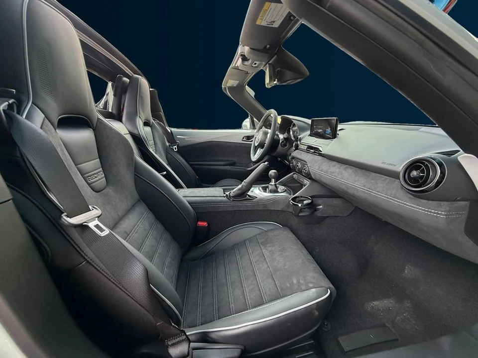2026 Mazda ND MX-5 Miata - Image 8 of 15