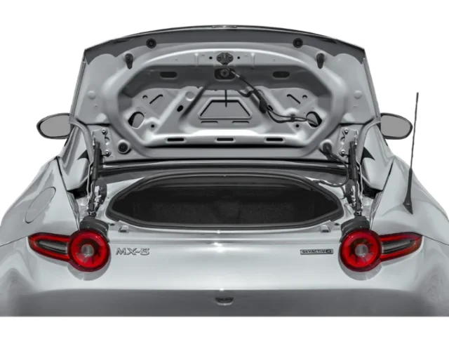 2026 Mazda ND MX-5 Miata - Image 13 of 17