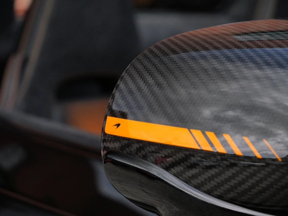 2026 McLaren 750S Spider - Image 19 of 31