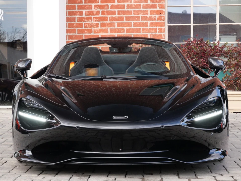 2026 McLaren 750S Spider - Image 2 of 31