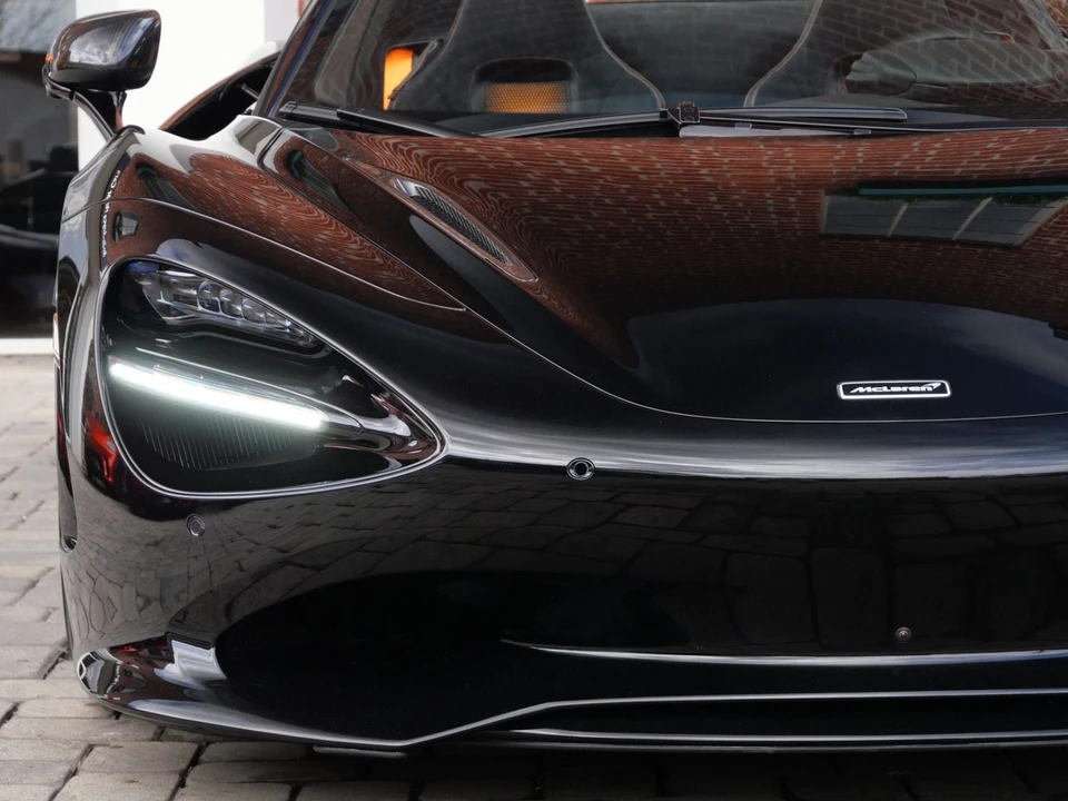 2026 McLaren 750S Spider - Image 6 of 31