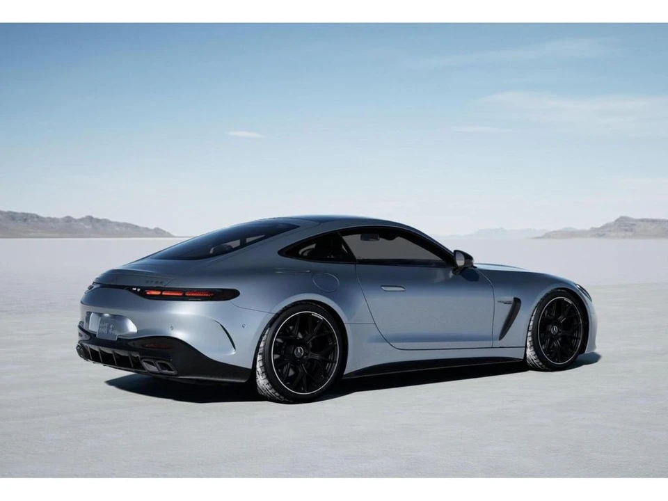 2026 Mercedes-Benz AMG GT - Image 19 of 31