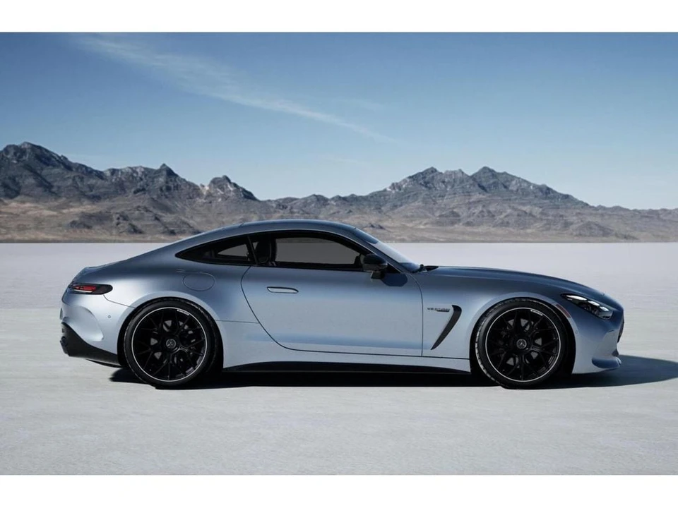 2026 Mercedes-Benz AMG GT - Image 2 of 31