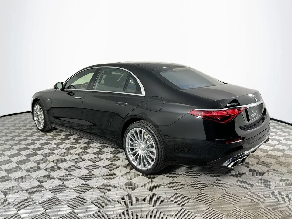 2026 Mercedes-Benz W223 S 63 AMG - Image 5 of 31