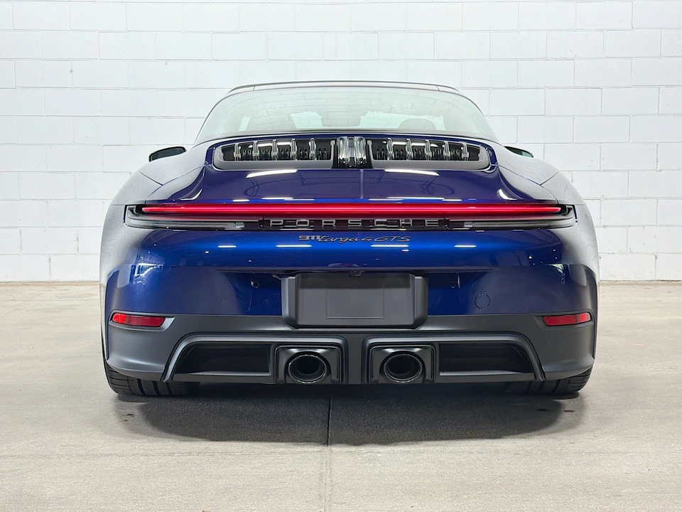 2026 Porsche 911 - Image 8 of 31