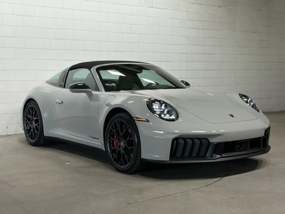 2026 Porsche 992 Carrera GTS - Image 6 of 31
