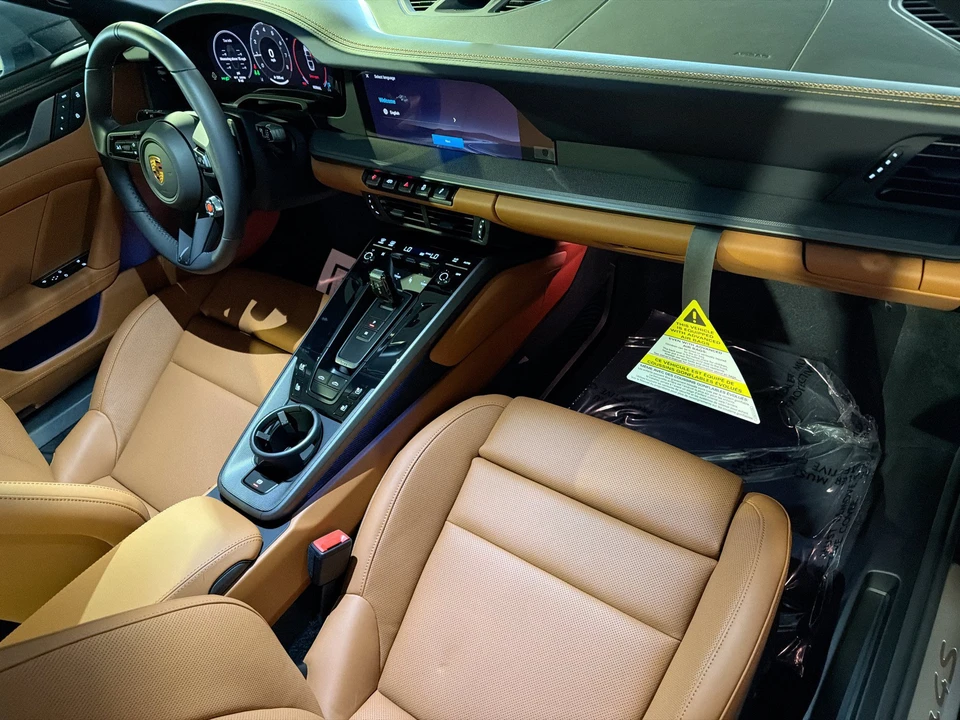 2026 Porsche 992 Carrera 4S - Image 14 of 31