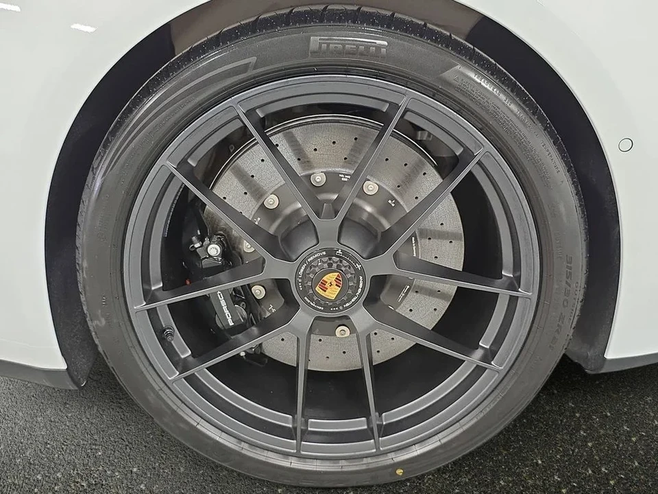 2026 Porsche 992 Carrera GTS - Image 28 of 31