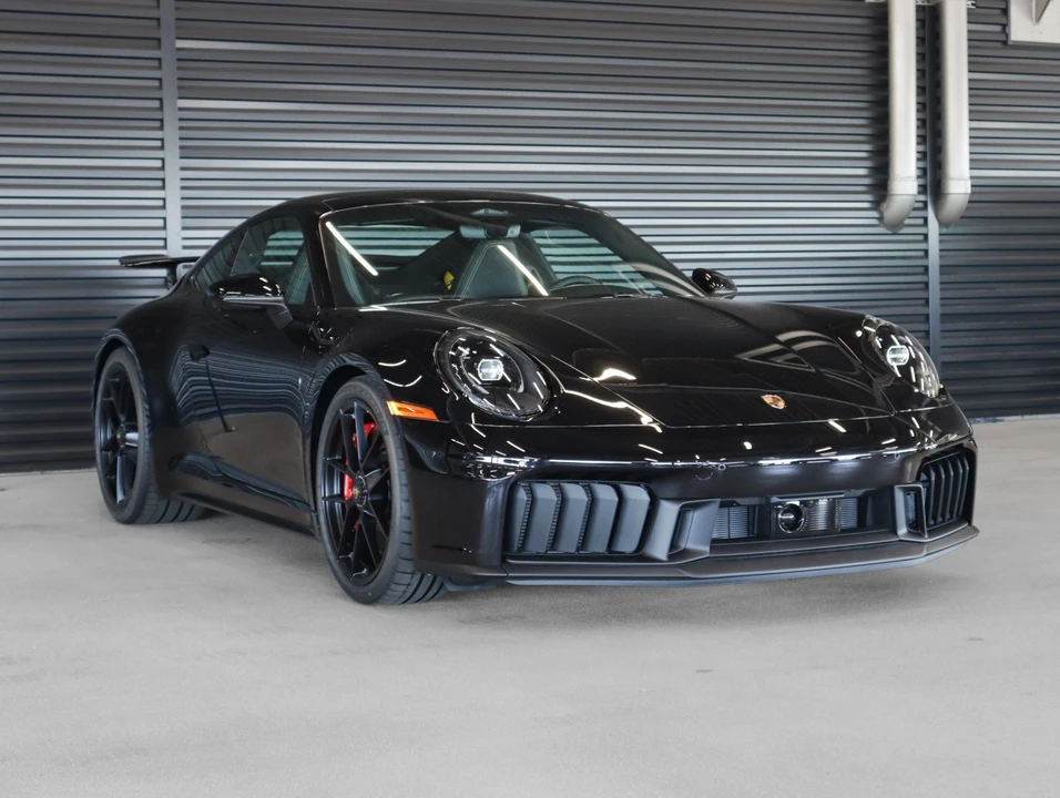 2026 Porsche 911 - Image 7 of 31