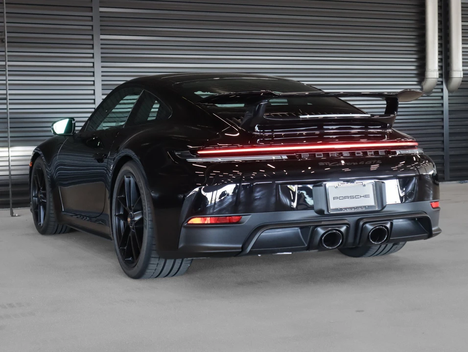 2026 Porsche 911 - Image 3 of 31