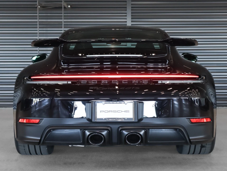 2026 Porsche 911 - Image 9 of 31