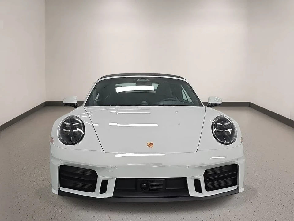 2026 Porsche 992 Carrera - Image 9 of 30