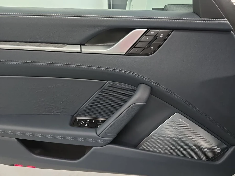 2026 Porsche 992 Carrera - Image 23 of 30