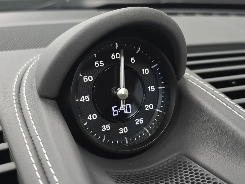 2026 Porsche 992 Carrera GTS - Image 21 of 30