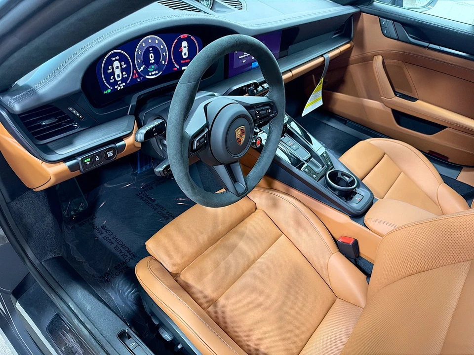 2026 Porsche 992 Carrera GTS - Image 4 of 31