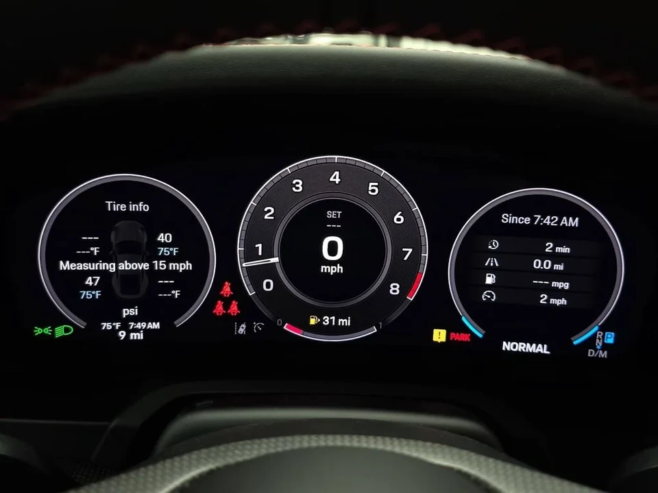 2026 Porsche 992 Carrera S - Image 14 of 31