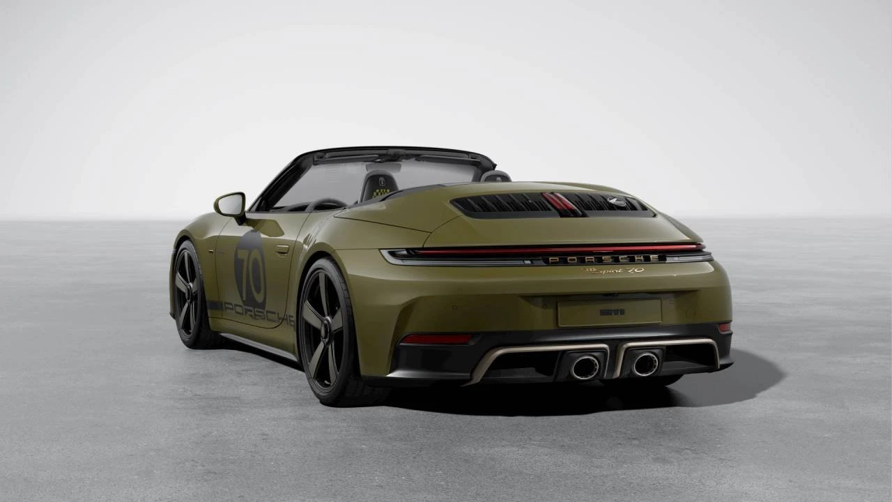 2026 Porsche 911 - Image 3 of 10
