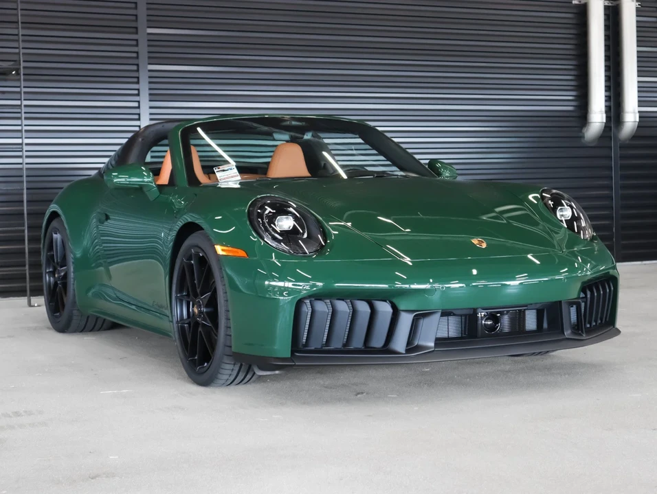 2026 Porsche 992 Targa 4 GTS - Image 7 of 31