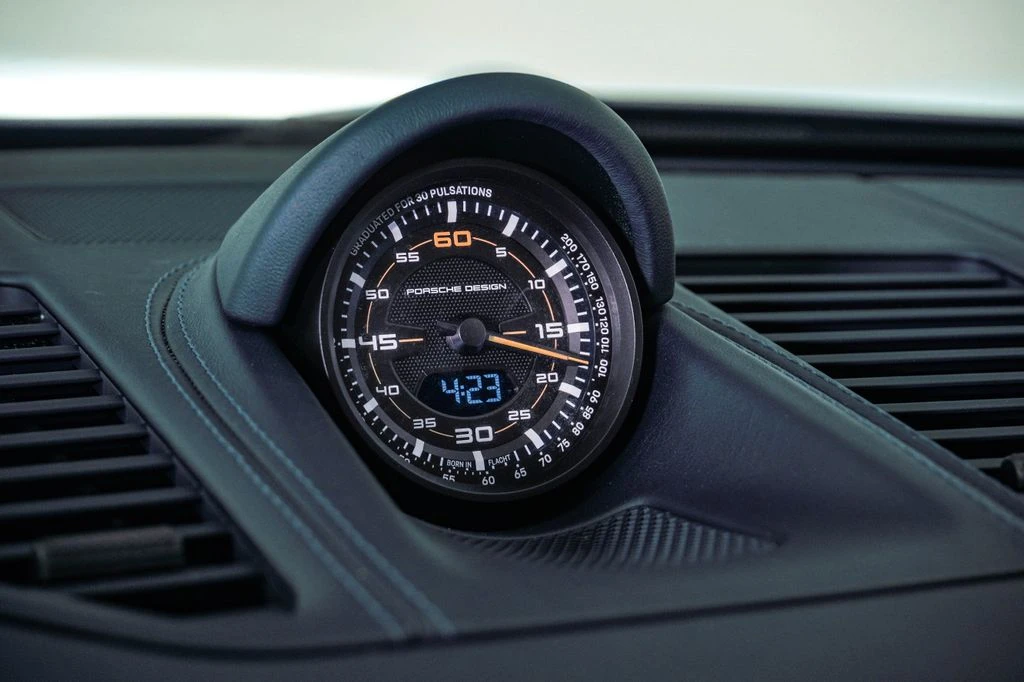 2026 Porsche 992 Carrera - Image 29 of 31