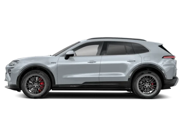 2026 Porsche 9Y0/9Y3 Cayenne - Image 2 of 3