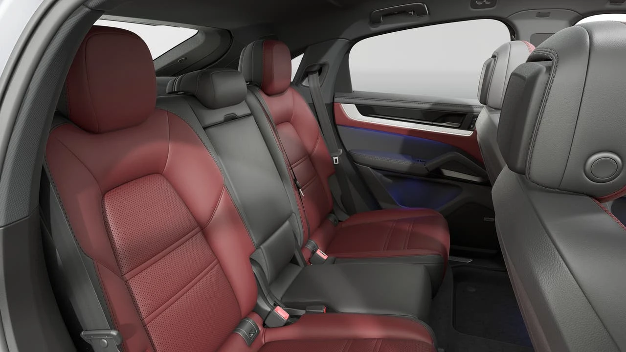 2026 Porsche 9Y0/9Y3 Cayenne Coupe - Image 13 of 14
