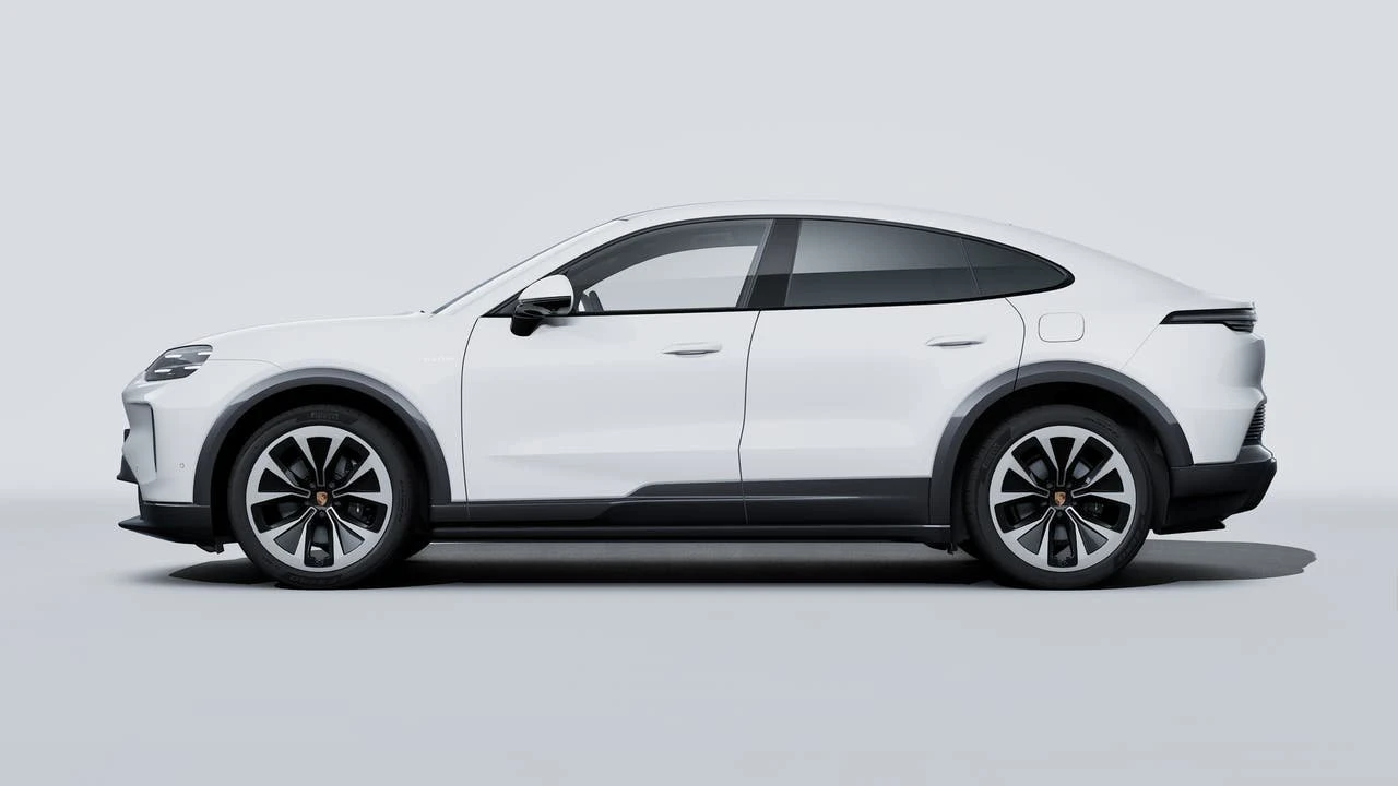 2026 Porsche 9Y0/9Y3 Cayenne Coupe - Image 2 of 14