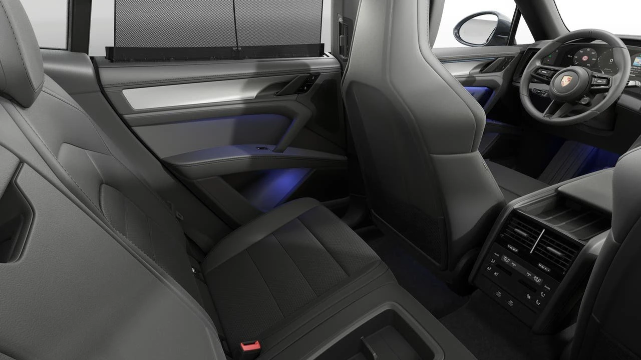 2026 Porsche 9Y0/9Y3 Cayenne Coupe - Image 14 of 14