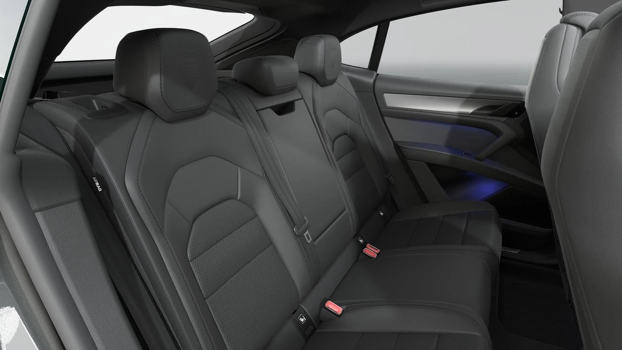 2026 Porsche 9Y0/9Y3 Cayenne Coupe - Image 13 of 14