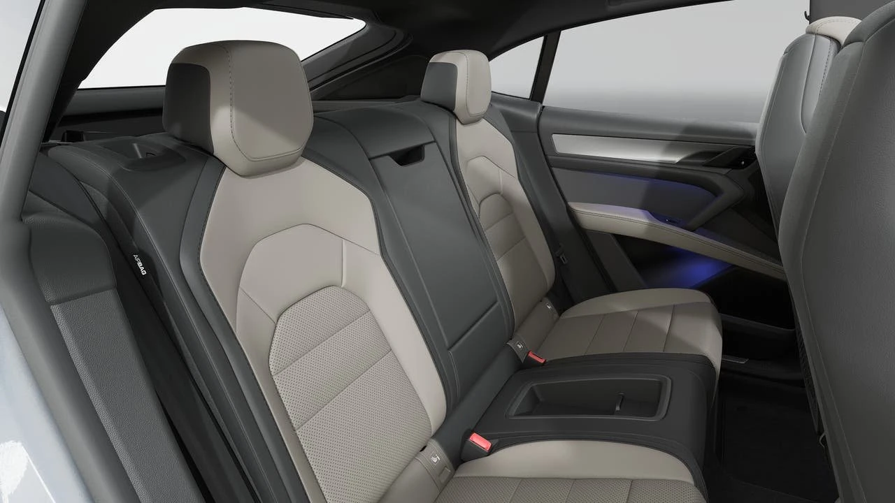 2026 Porsche 9Y0/9Y3 Cayenne Coupe - Image 13 of 14