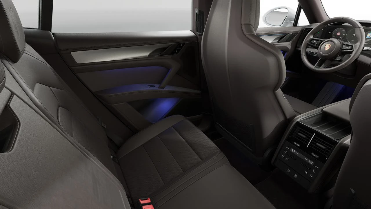 2026 Porsche 9Y0/9Y3 Cayenne Coupe - Image 14 of 14