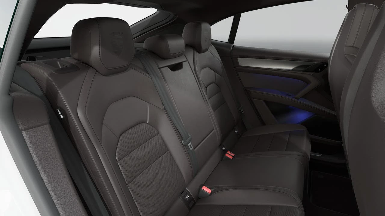 2026 Porsche 9Y0/9Y3 Cayenne Coupe - Image 13 of 14