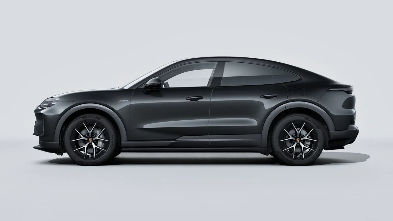 2026 Porsche 9Y0/9Y3 Cayenne Coupe - Image 2 of 14