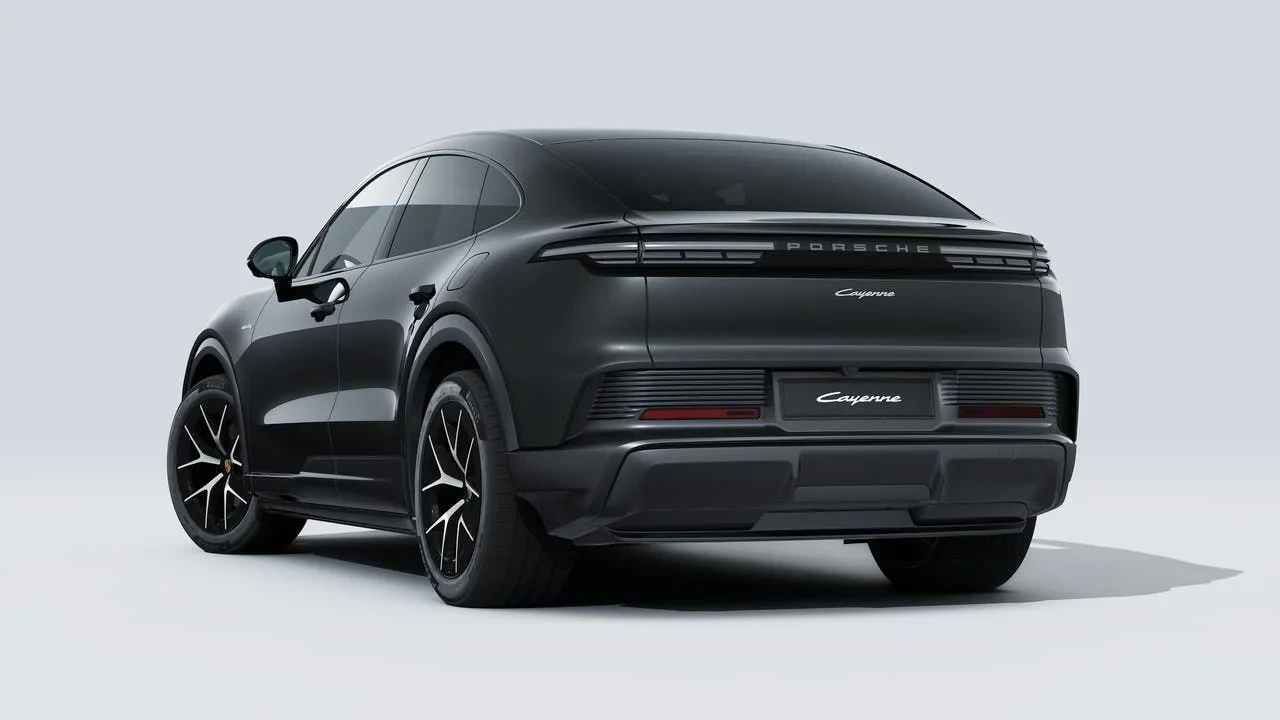 2026 Porsche 9Y0/9Y3 Cayenne Coupe - Image 3 of 14