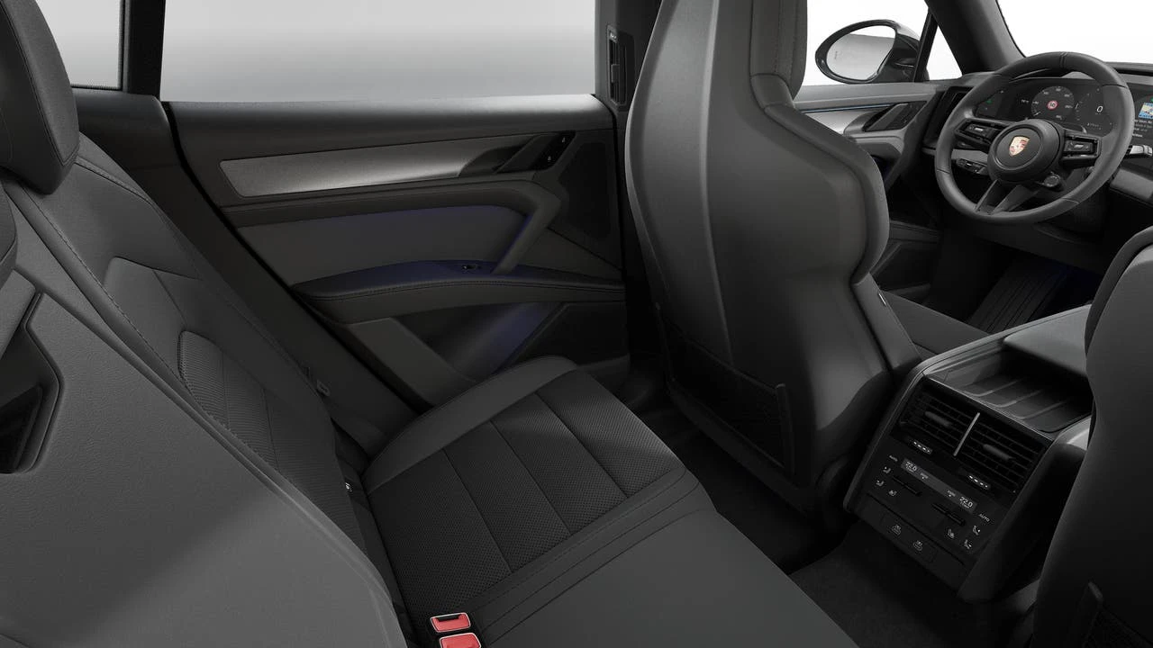 2026 Porsche 9Y0/9Y3 Cayenne Coupe - Image 14 of 14