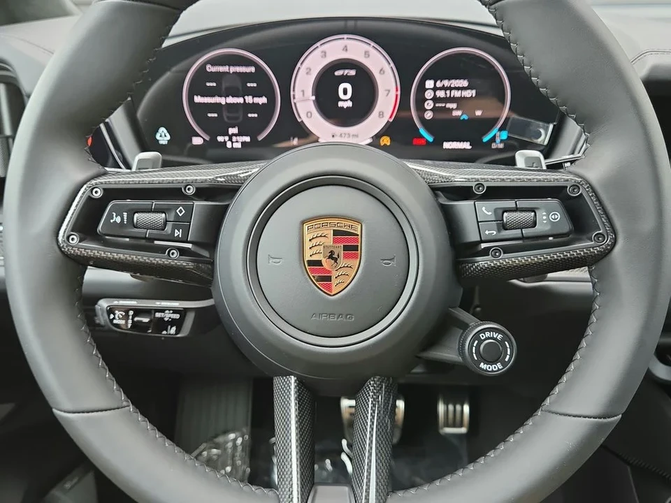2026 Porsche 9Y0/9Y3 Cayenne GTS - Image 9 of 31