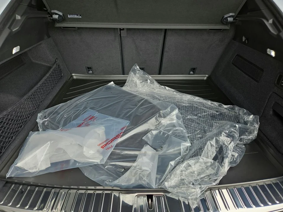 2026 Porsche 9Y0/9Y3 Cayenne GTS - Image 31 of 31