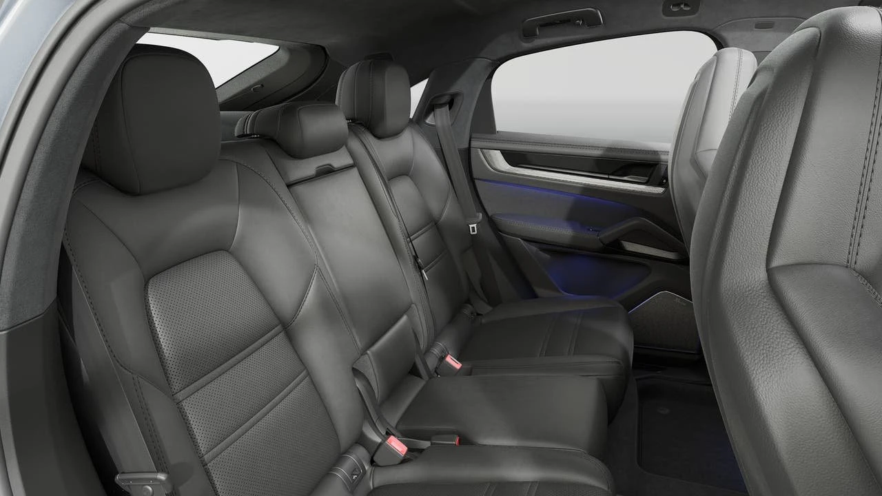 2026 Porsche 9Y0/9Y3 Cayenne Coupe - Image 13 of 14