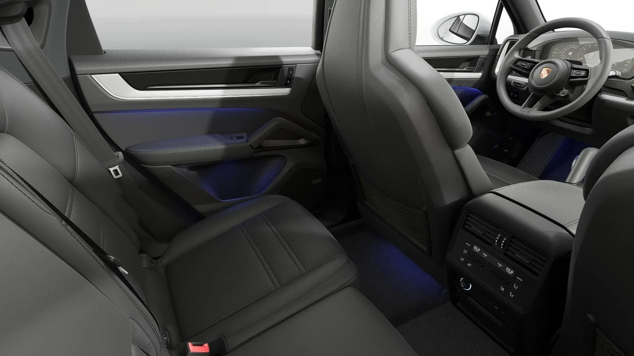 2026 Porsche 9Y0/9Y3 Cayenne Coupe - Image 14 of 14
