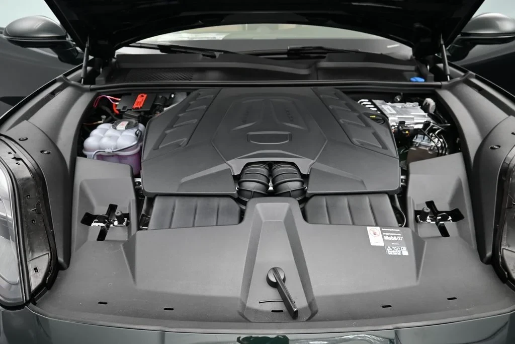 2026 Porsche 9Y0/9Y3 Cayenne Coupe - Image 16 of 24