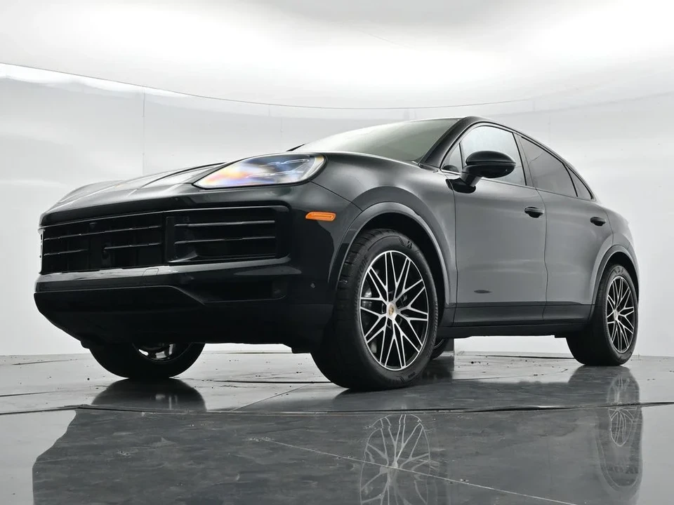2026 Porsche 9Y0/9Y3 Cayenne Coupe - Image 24 of 24