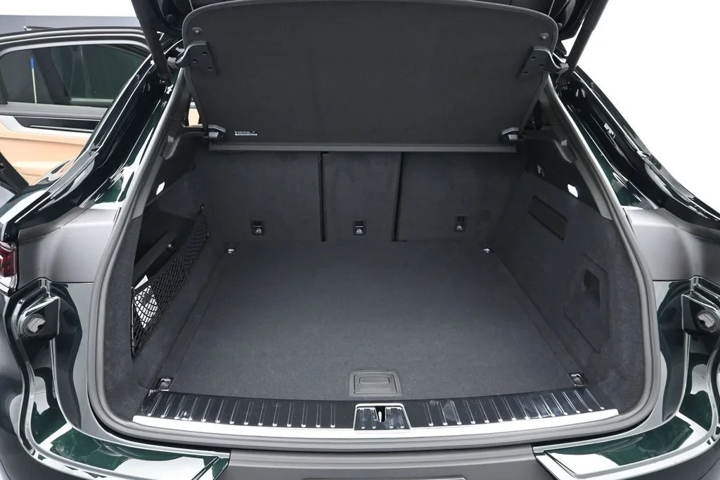 2026 Porsche 9Y0/9Y3 Cayenne Coupe - Image 14 of 24