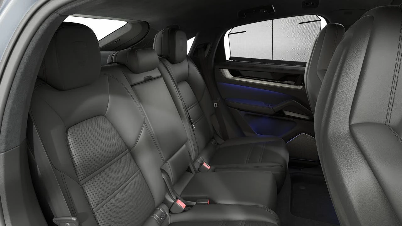 2026 Porsche 9Y0/9Y3 Cayenne Turbo GT - Image 13 of 14