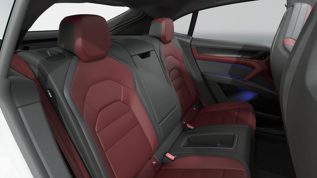 2026 Porsche 9Y0/9Y3 Cayenne Coupe - Image 13 of 14