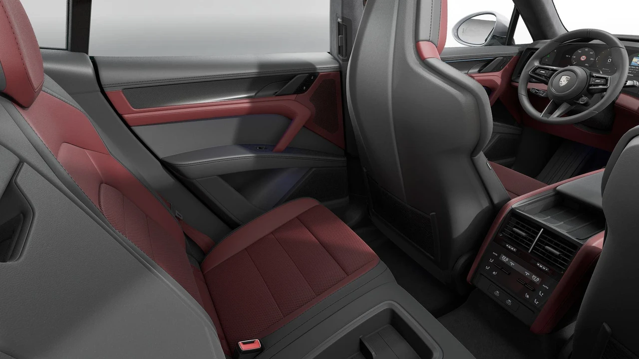 2026 Porsche 9Y0/9Y3 Cayenne Coupe - Image 14 of 14