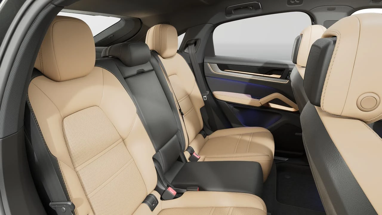 2026 Porsche 9Y0/9Y3 Cayenne Coupe - Image 13 of 14